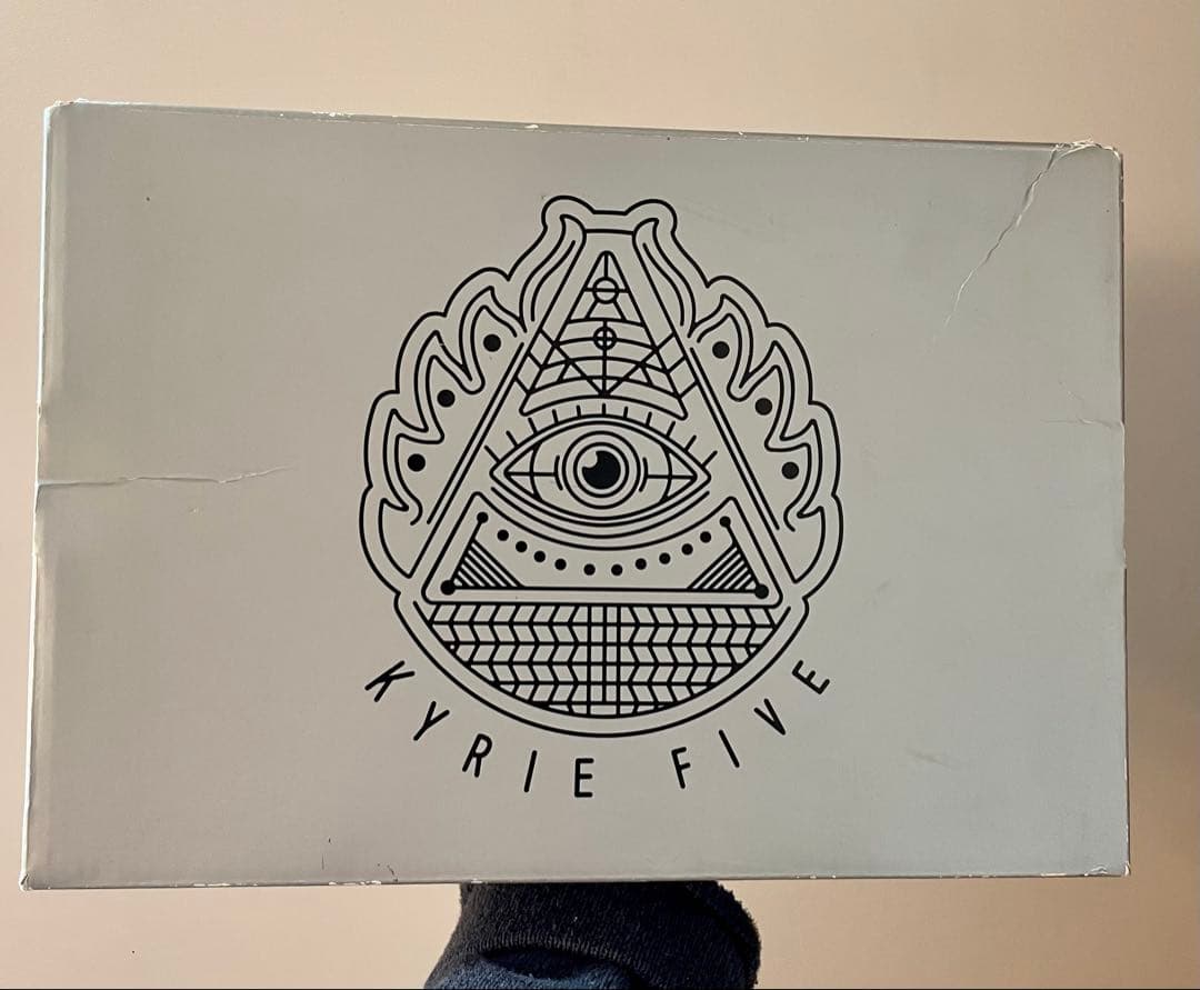 NIKE、カイリー5 GS、スポンジボブ、23.5センチ