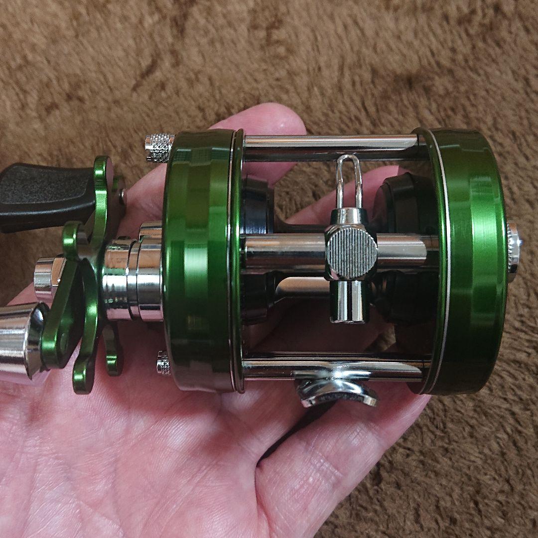 【美品】アブ 2500C グリーン ※明日（30日）に受取連絡をいただける方限定