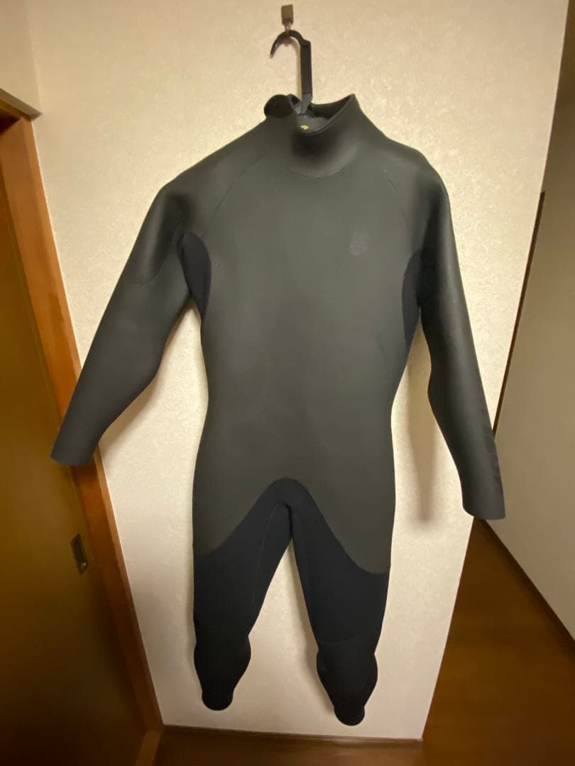 【最終値下】ホットライン　セミドライウエットスーツ　ＬＲ