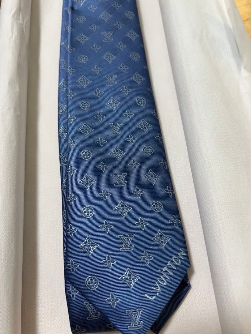 【新品未使用】Louis Vuitton ネクタイ ネイビー