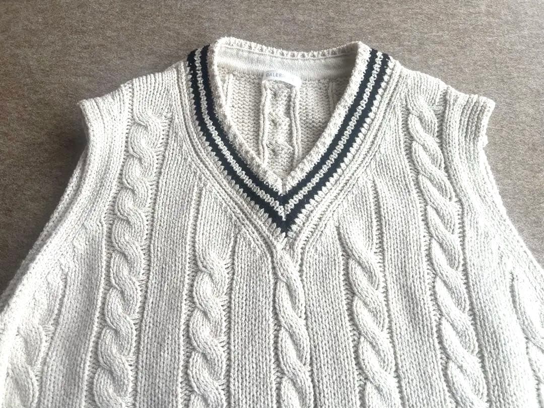 ギャルリーヴィーチルデンコットンニットベスト春ニット