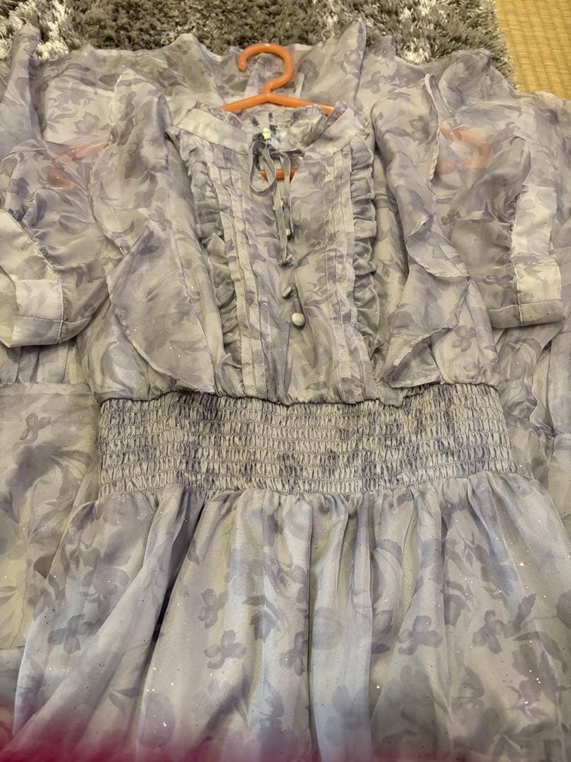 evelyn ラメフリル花柄　ワンピース　ブルー　即日発送　土日限定値下げ