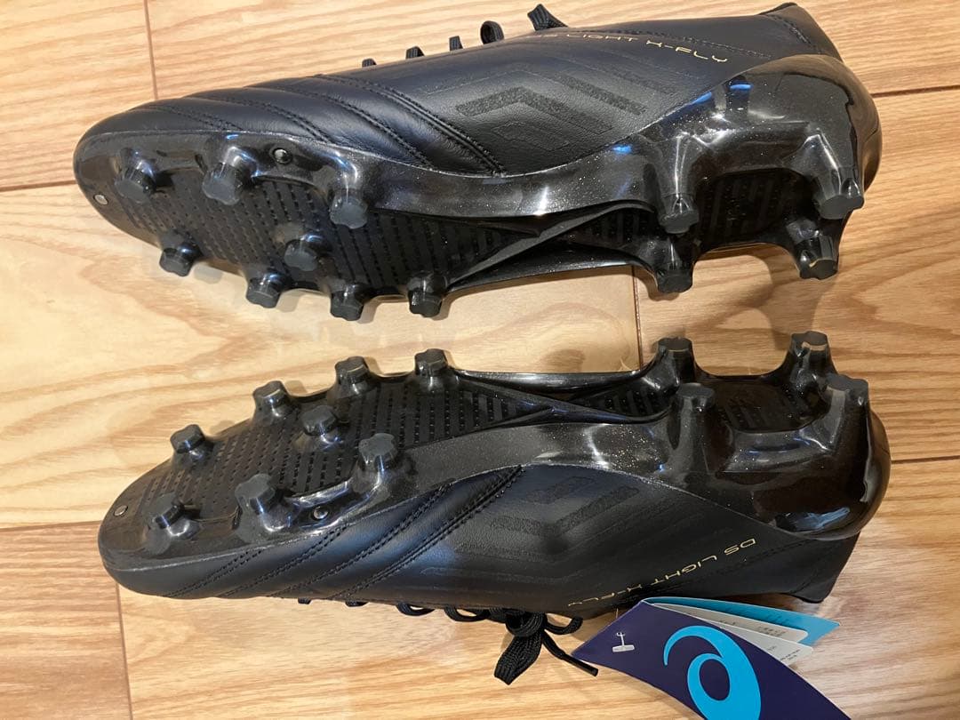 アシックス　x-fly4 ブラック　ゴールド