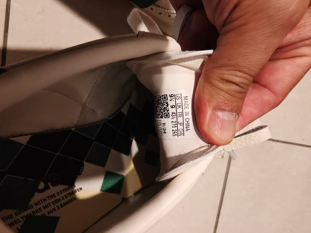 本日1度利用品　アディダス　ゴルフシューズ　27センチ