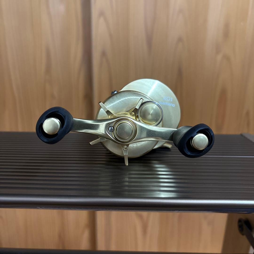 シマノ 14カルカッタコンクエスト201 左巻き 実釣未使用品