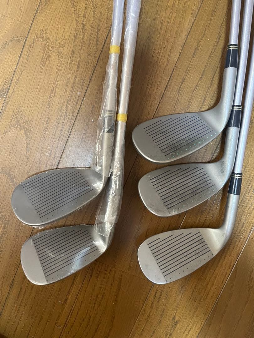 a563/美品★Quincyクインシー レディースゴルフクラブセット初心者向け