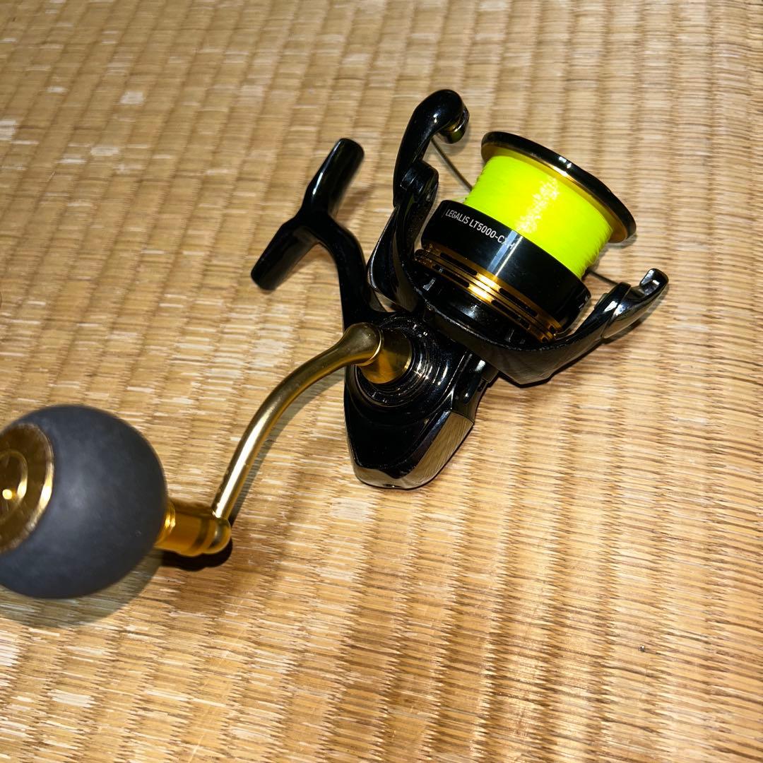 スピニングリール ブラック/イエロー 右巻き