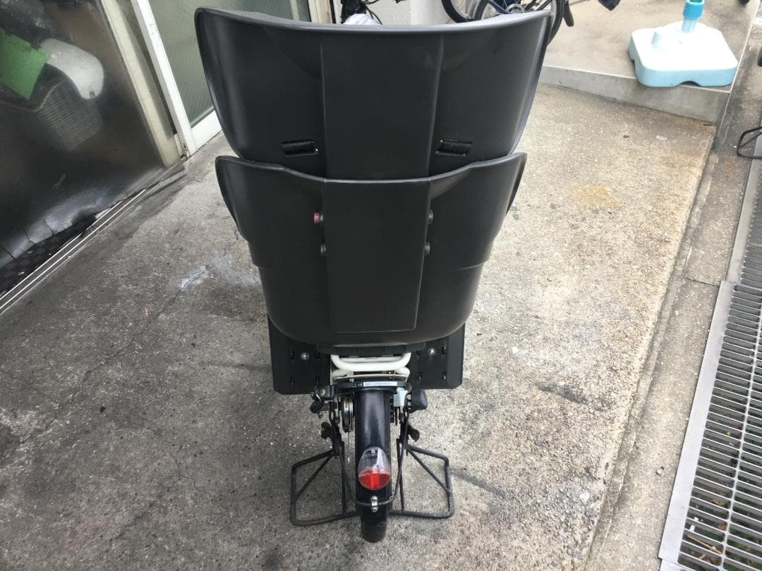 地域限定送料無料　ビッケポーラー　三人乗り　13,2AH　白　神戸市　電動自転車