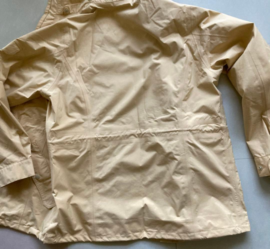 Foxfireフード付きマウンテンパーカーSベージュとボトム