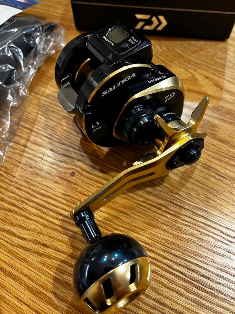 DAIWA SALTIGA IC 100 リール
