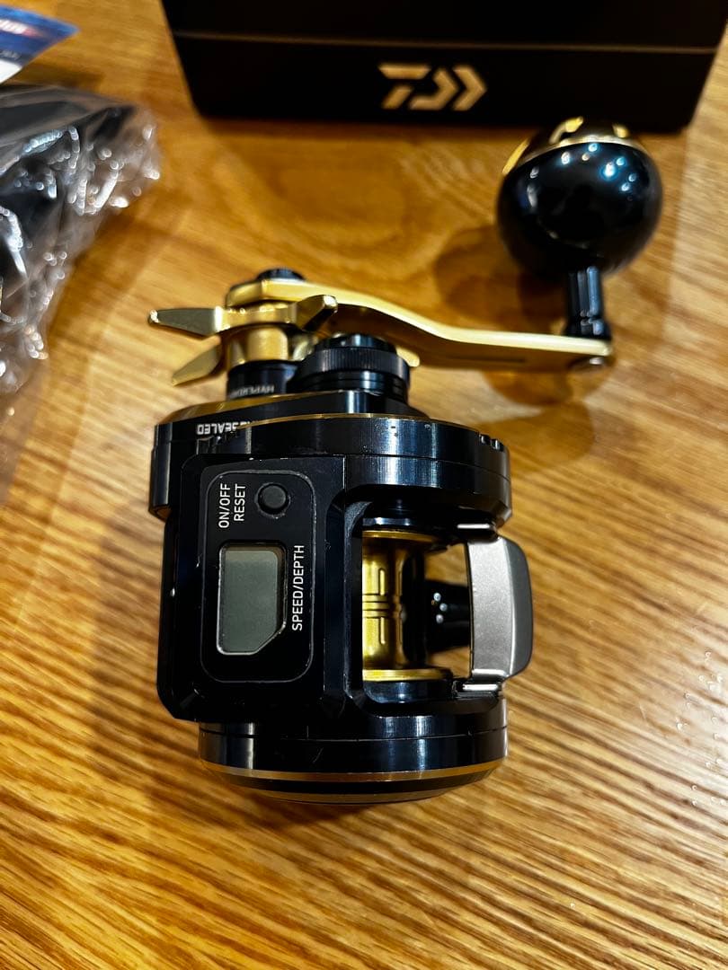 DAIWA SALTIGA IC 100 リール