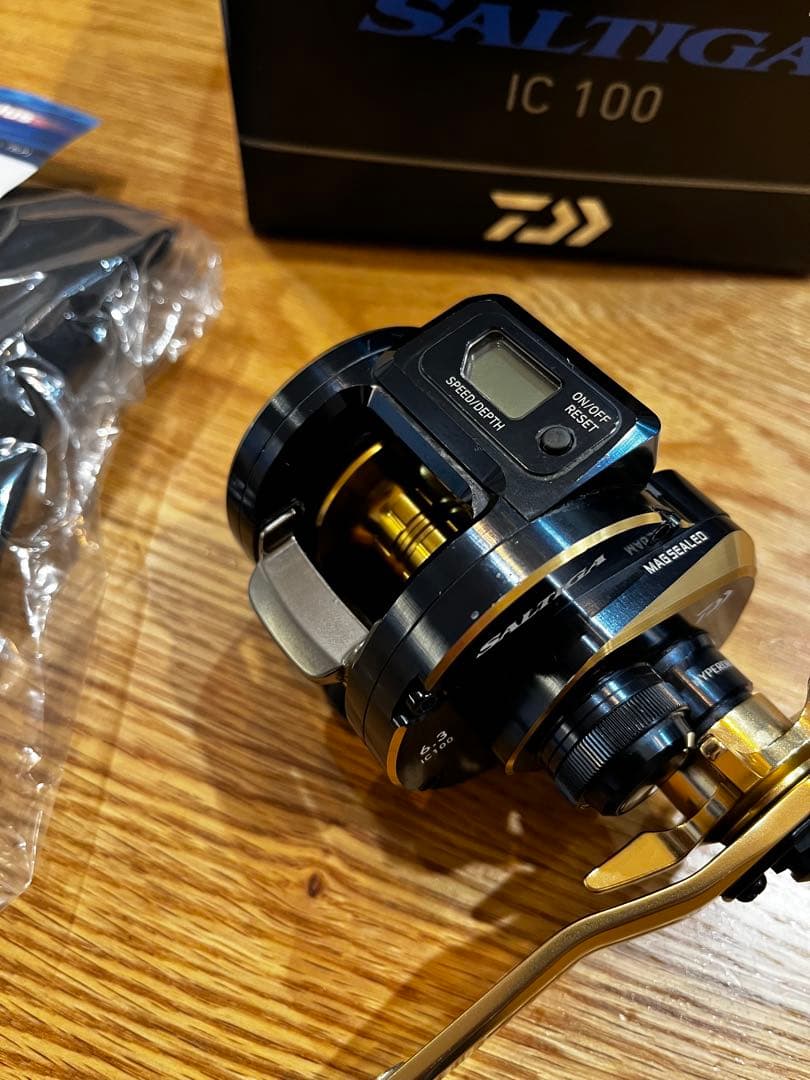 DAIWA SALTIGA IC 100 リール