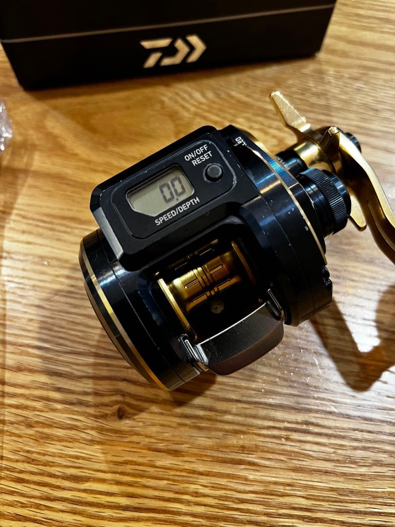 DAIWA SALTIGA IC 100 リール