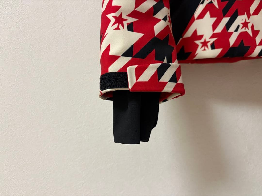 希少 完売品BOSS PERFECT MOMENT スノーボードウェア XS