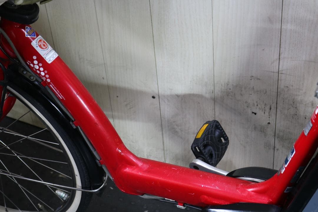 ブリヂストンアンジェリーノアシスタA26L82 22-26型6AH　赤