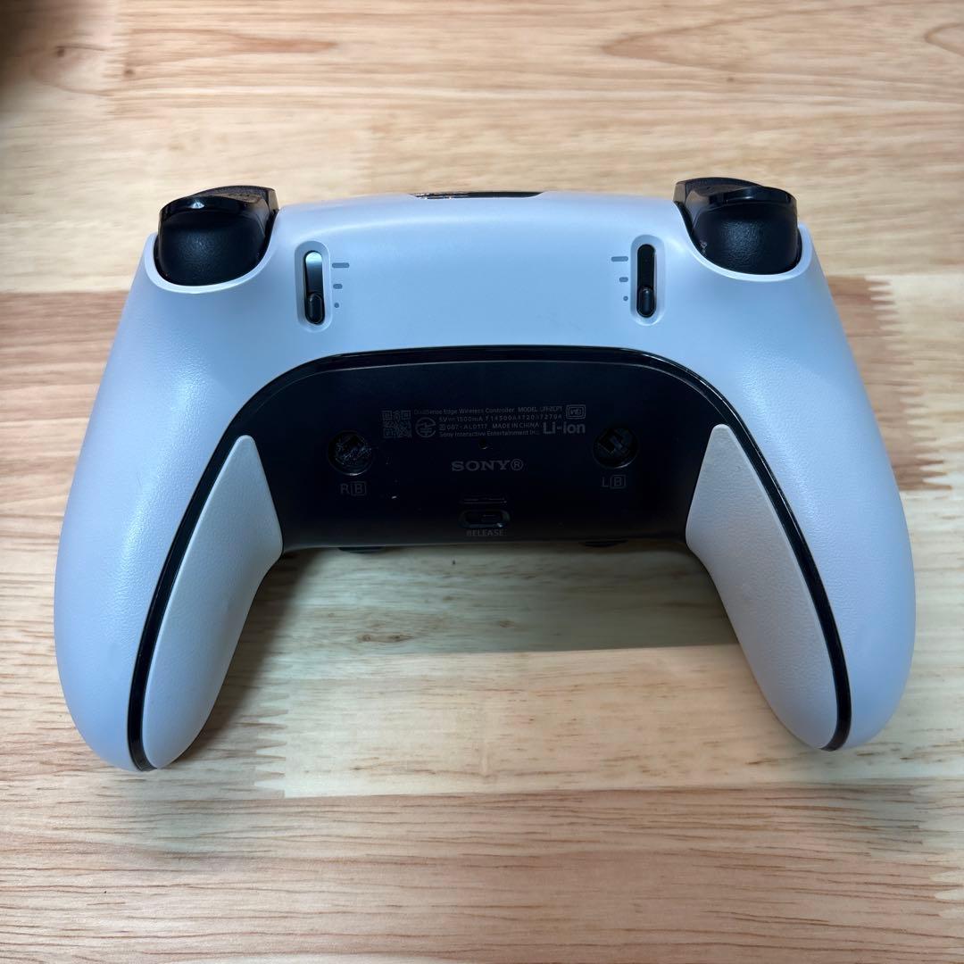 DualSense Edge ワイヤレスコントローラー　PS5