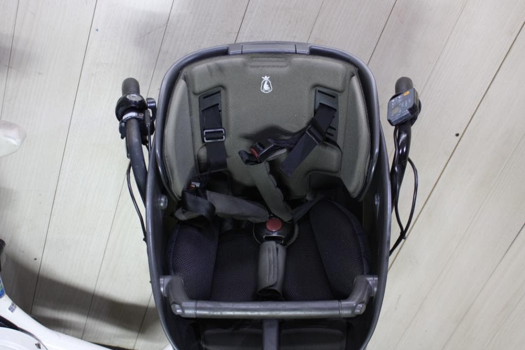 ブリヂストンbikke POLAR e BP0D37 20型 8.9AH3段 白