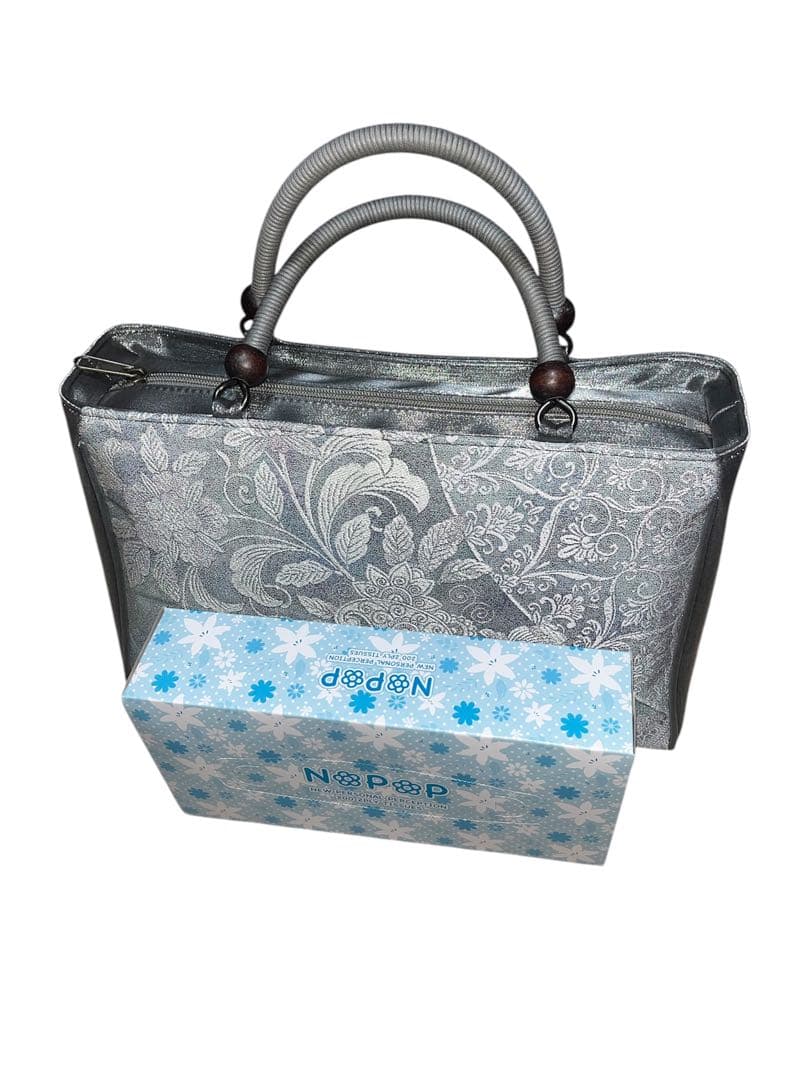 和装 ハンドバック 花柄 シルバー 上品 美品 フォーマル パーティ