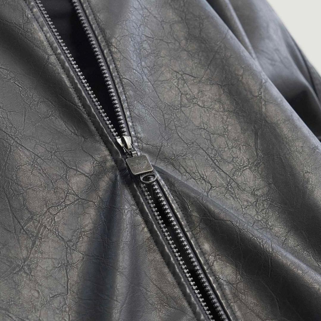 adidas プレザー ファイヤーバード かわしまたかひろ