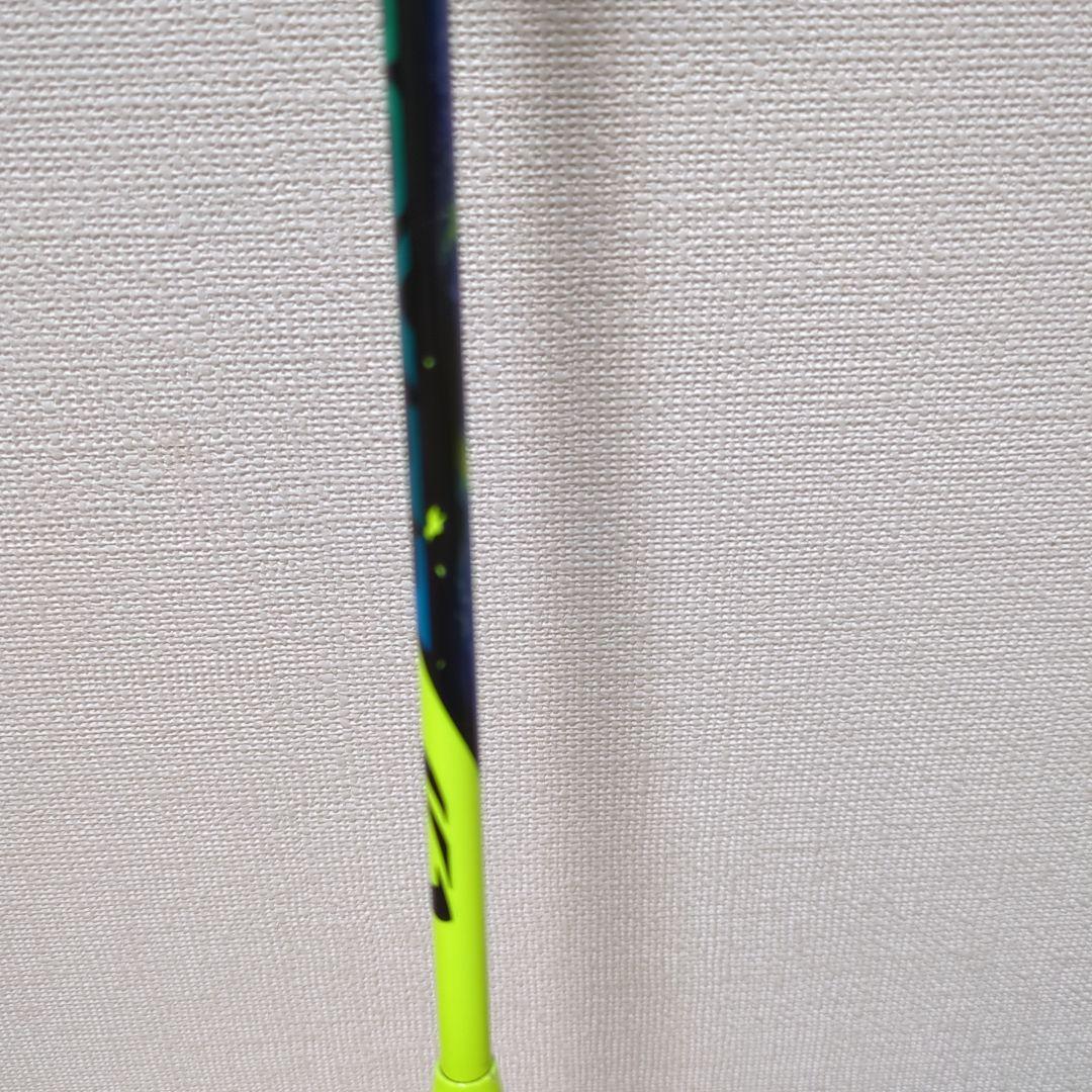 バドミントンラケット　 アストロクス77