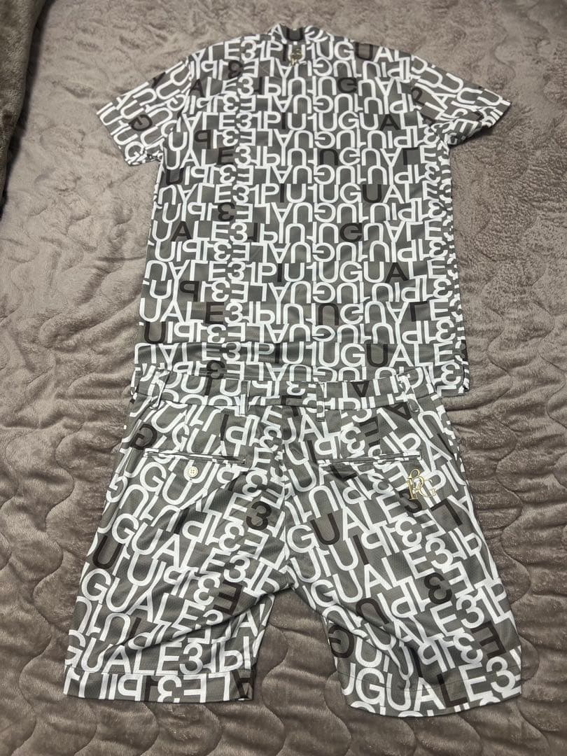 1PIU1UGUALE3 FULL MIX LOGO［BEIGE］セットアップ