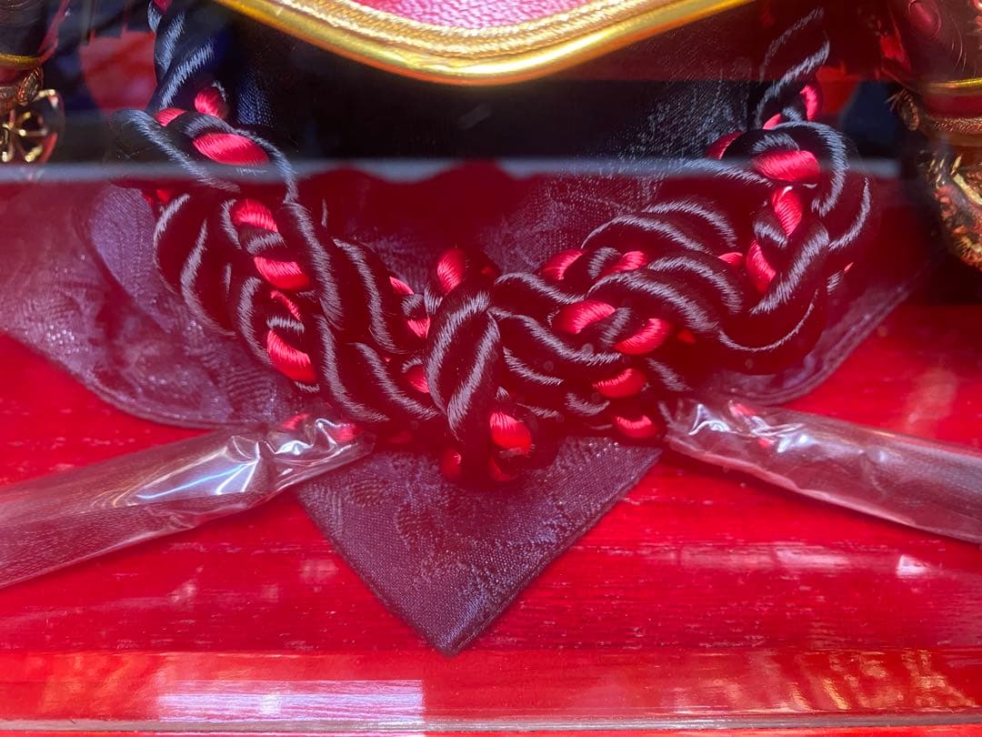 五月人形　柴崎監製　上杉謙信　兜飾り　パノラマガラスケース入り