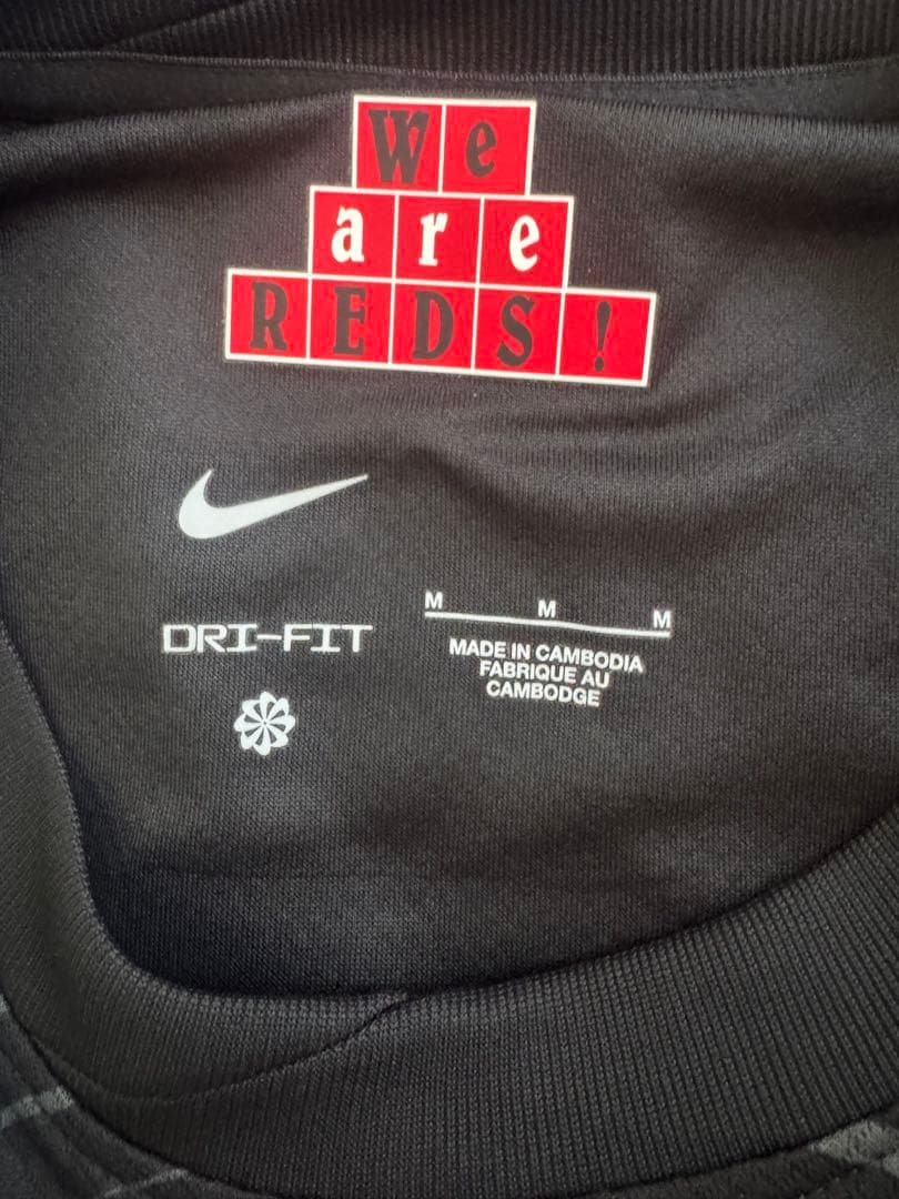 【未使用】nike 浦和レッズ　2025 3rd ユニフォーム　黒　mサイズ