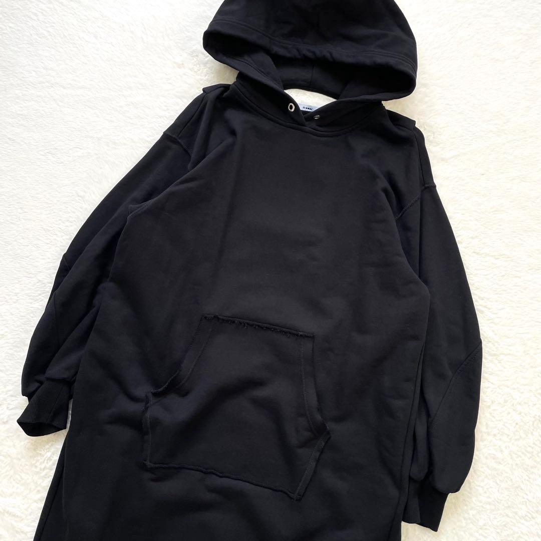 DIESEL D-ILSE-TWIST-COPY マキシロゴフーディーワンピース