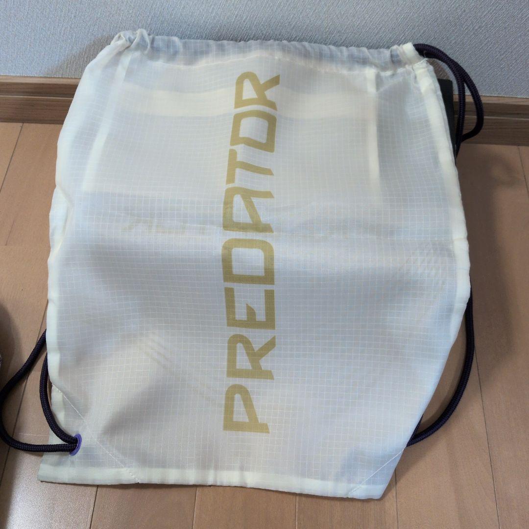 adidas Predator サッカーシューズホワイト/ゴールドサイズ22cm