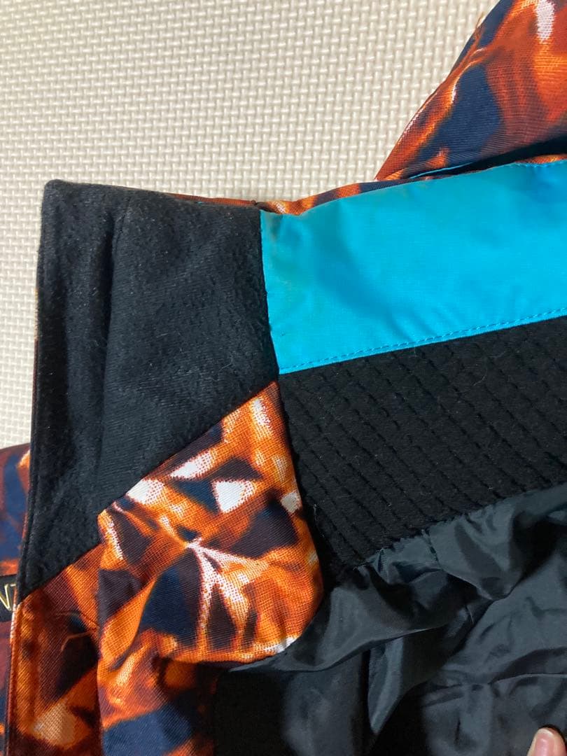 デサント スキーウェア 2018-19モデル