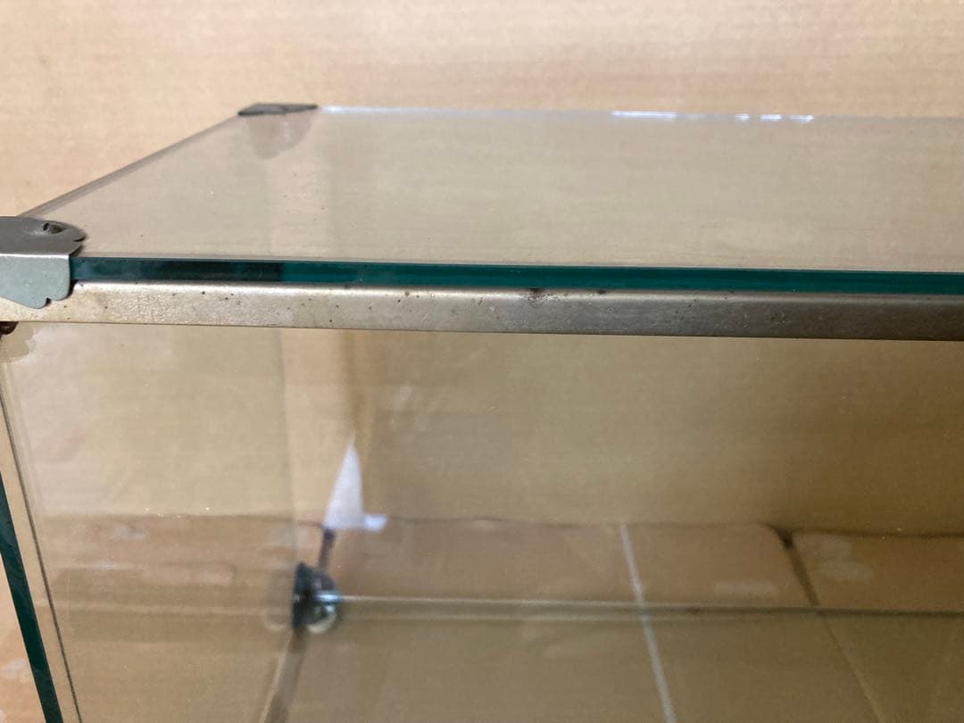 ガラスショーケース 陳列棚　ディスプレイ　店舗什器　昭和レトロ　全面ガラス