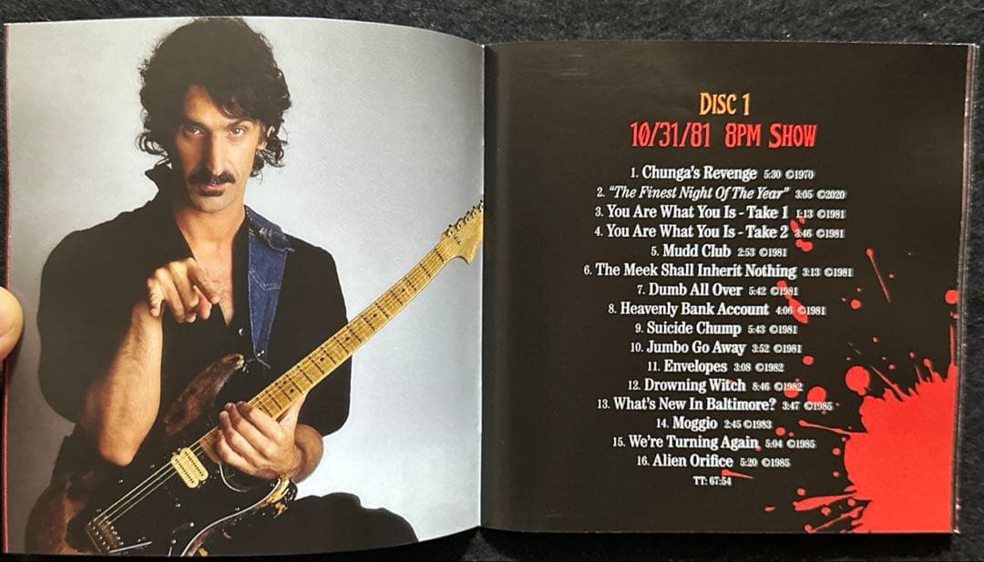 FRANK ZAPPA HALLOWEEN 81ライブ(マント&マスク付き)
