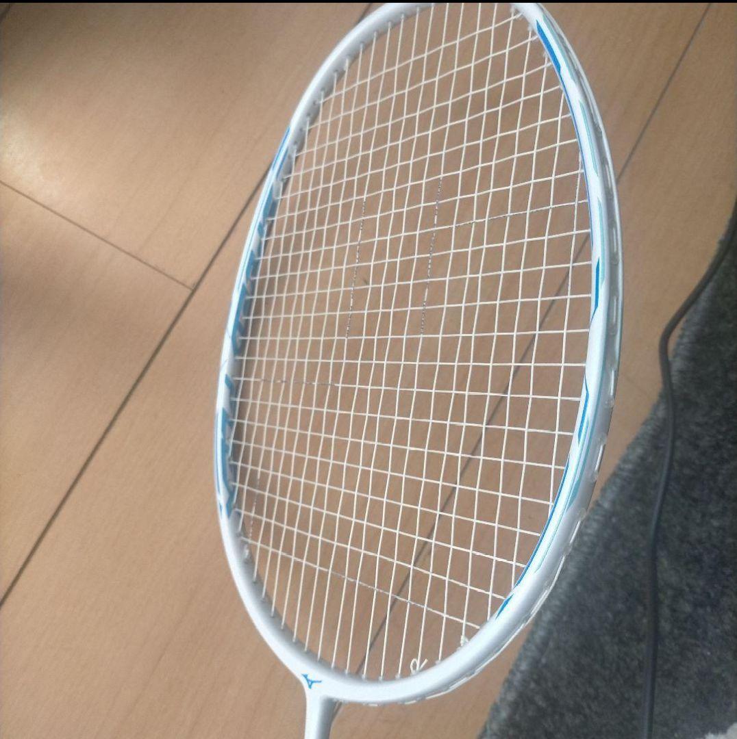 [美品]ミズノスピードフレックス55　バドミントンラケット　初心者