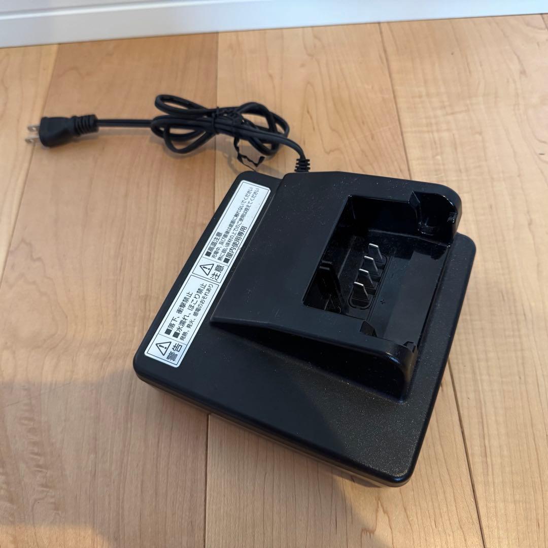 Panasonic電動自転車用充電器　NKJ075Z1