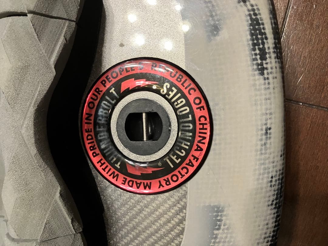 Thunderbolt surfboard ウルトラジョー 5’9”