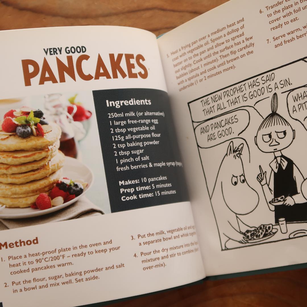 セール！　洋書　Moomin Comfort Food（ムーミン、レシピ本）