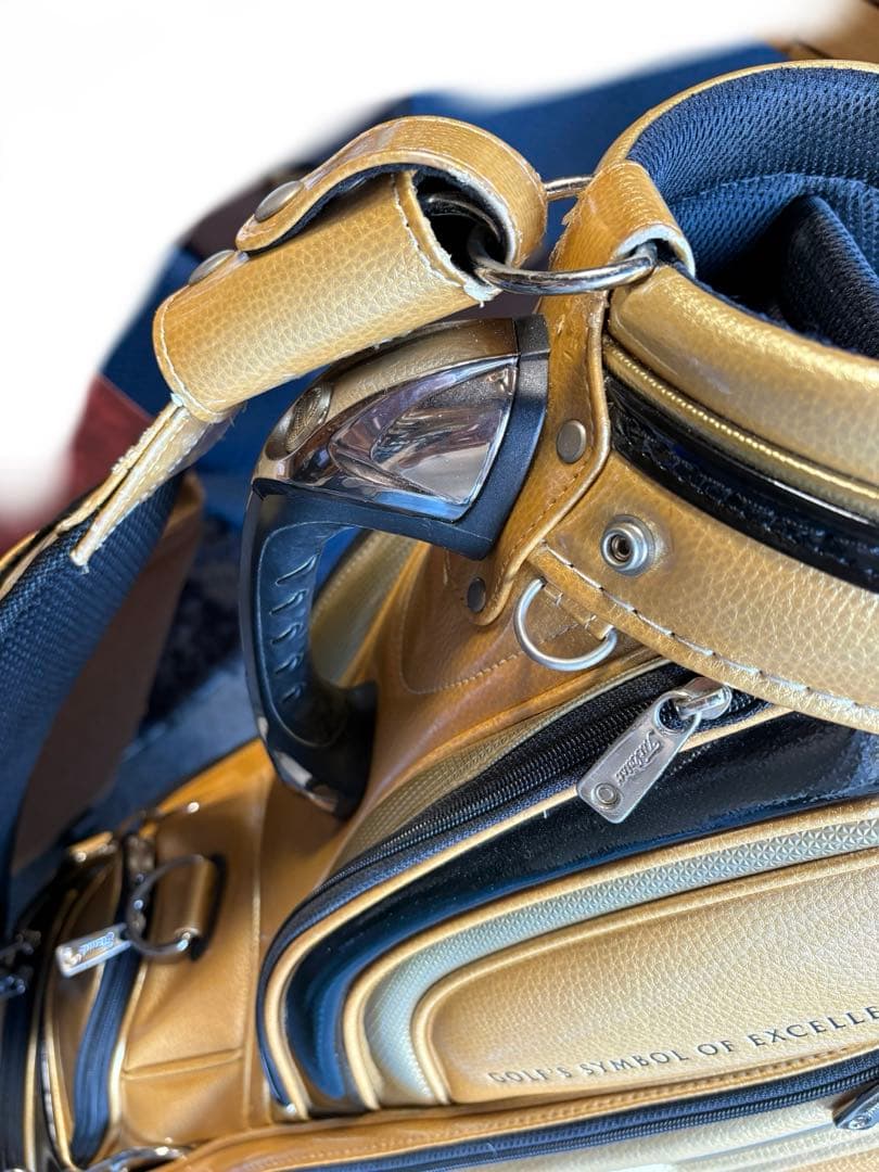 タイトリスト メダリオン ３点式 本格ツアーキャディバッグ ゴルフ バッグ 美品