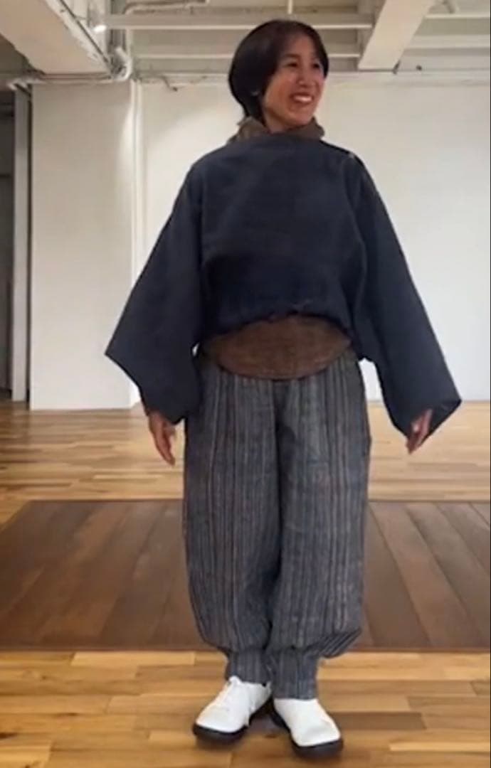 うさとの服  usaato ヘンプコットン 藍染め マルチウェイトップス 美品