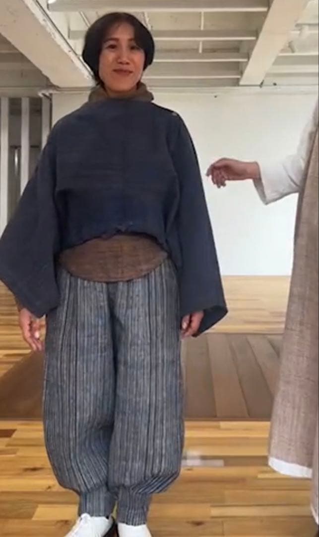 うさとの服  usaato ヘンプコットン 藍染め マルチウェイトップス 美品