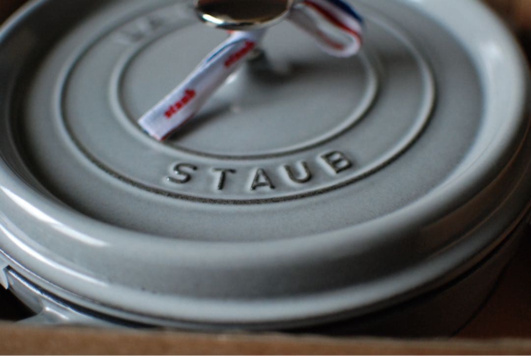 ストウブSTAUB LA COCOTTE 24㎝　ホーロー鍋