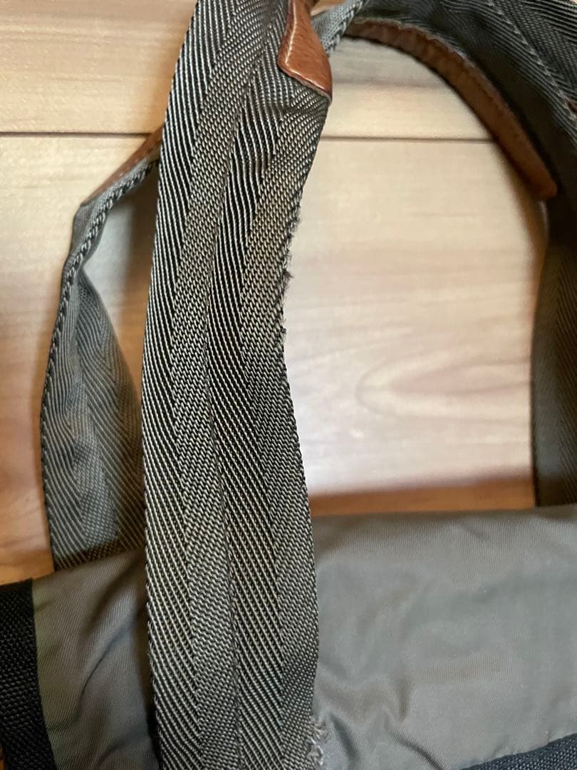 PRADA トートバッグ オリーブグリーン