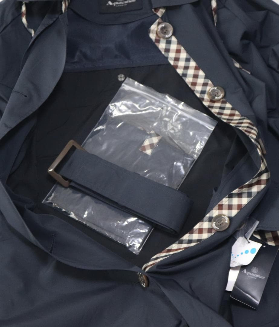 新品【アクアスキュータム 】ショップチャンネル完売品 レインコート M 紺