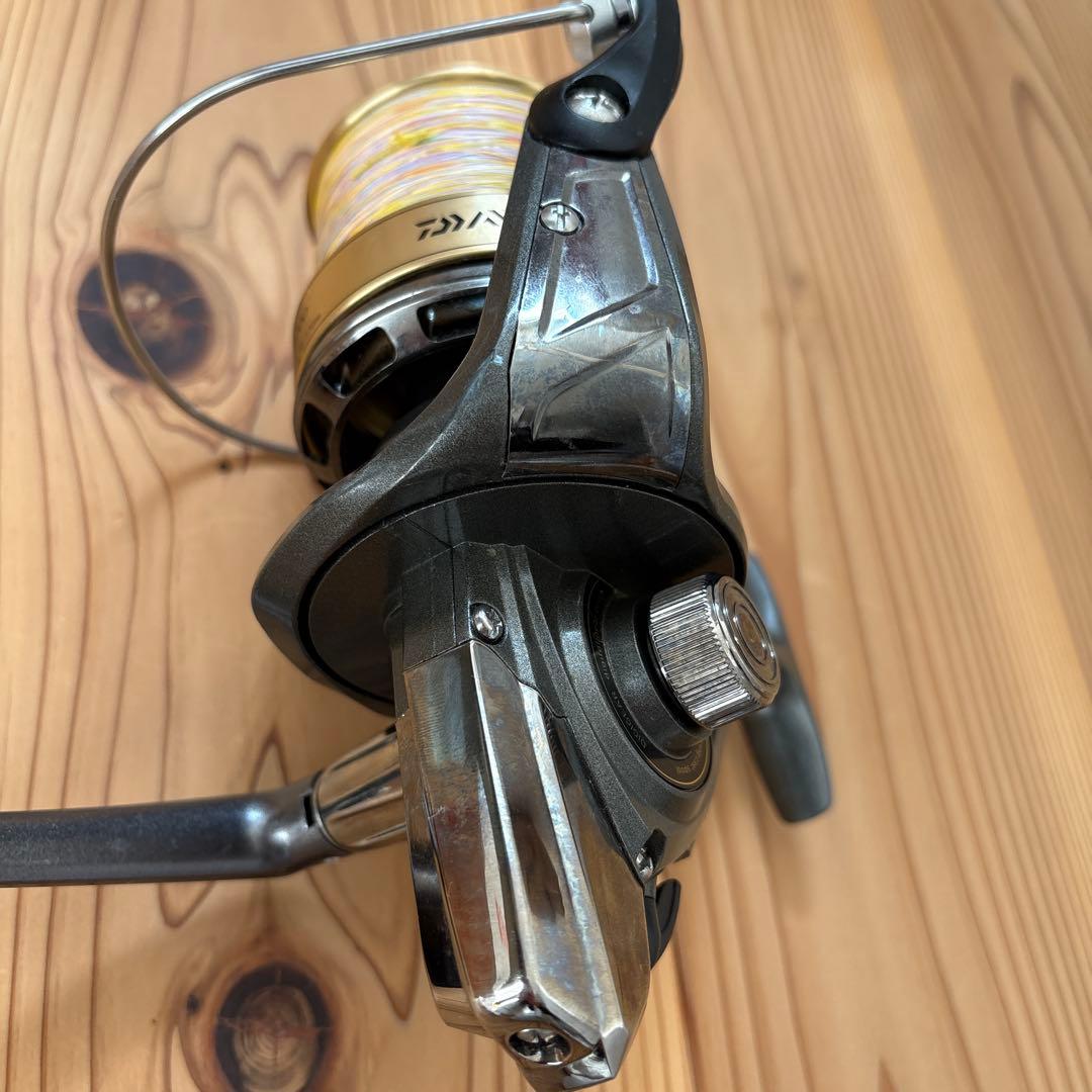 DAIWA ダイワ CROSSCAST 6000 スピニングリール