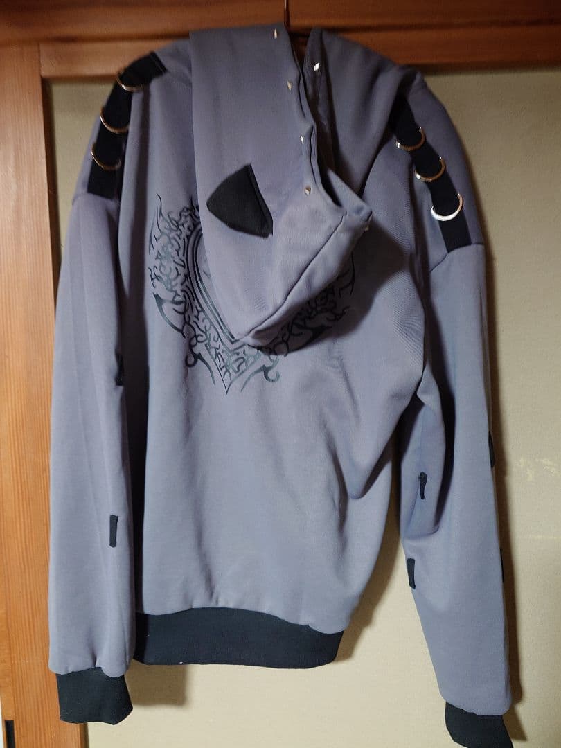 猫耳 パーカー パンク 地雷系 オーバーサイズ 病みかわ グレー 安全ピン 鎖