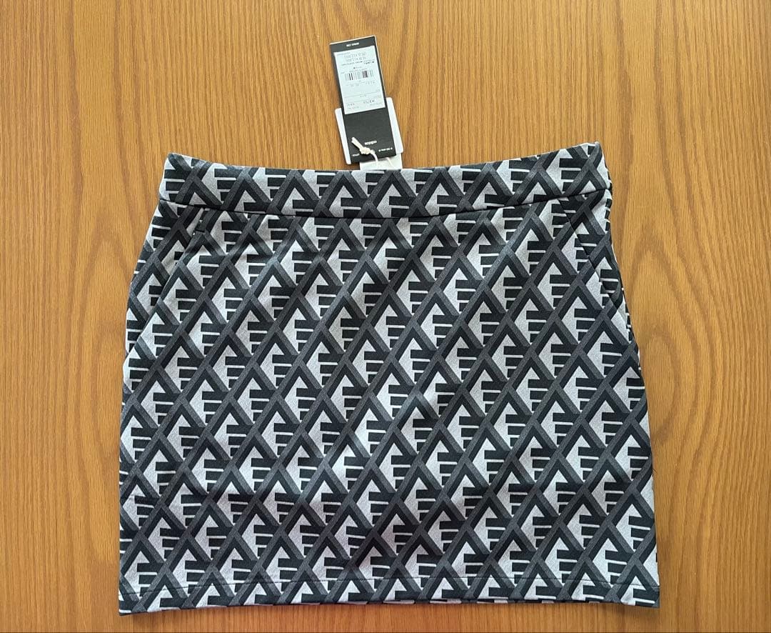 新品　アディダス　adidas ゴルフ ポロシャツ スカート 上下セット M