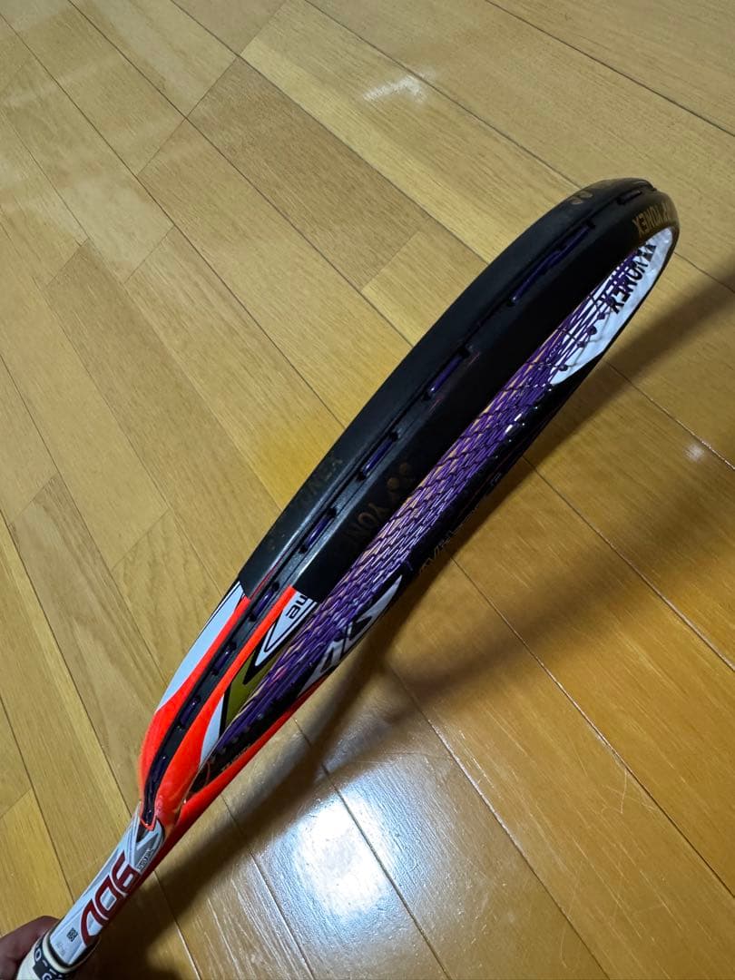 『美品』YONEX ネクシーガ　90V オレンジモデル