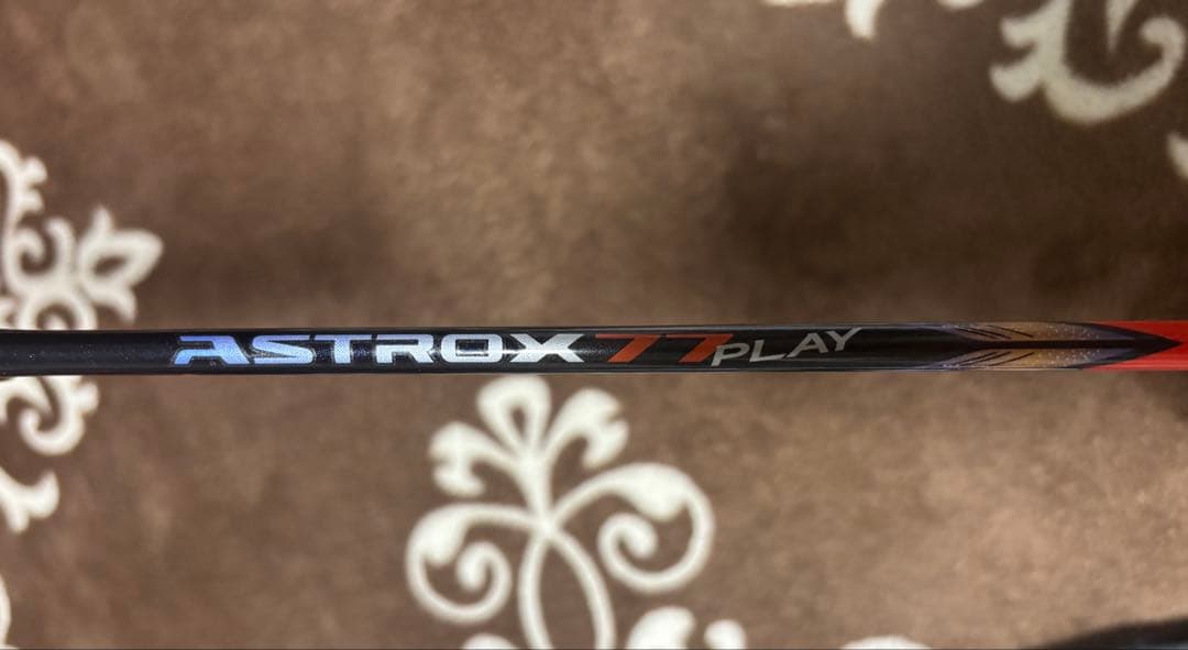 YONEX ASTROX 77 PLAYバドミントンラケット