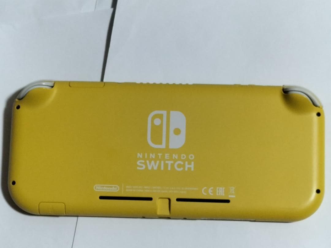 Nintendo Switch Lite イエロー 本体のみ スイッチライト