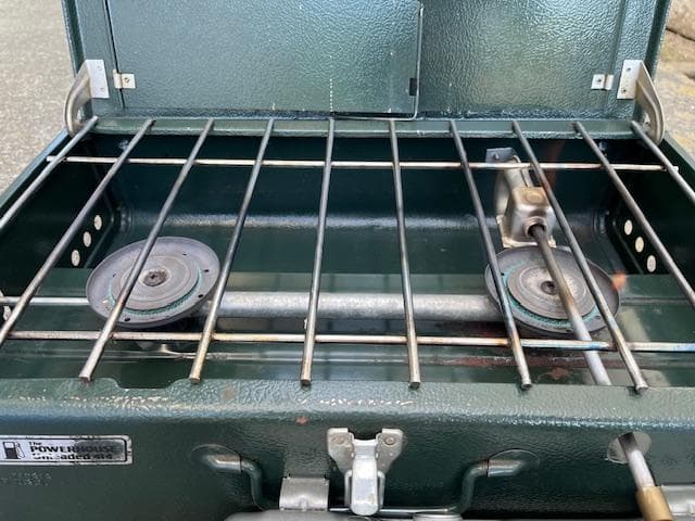 【Coleman】ツーバーナー 414【廃盤希少品】・鉄板・じょうご・収納ケース