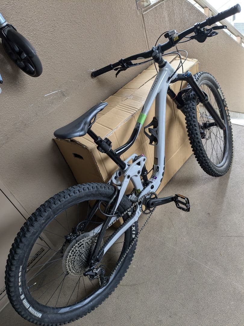 【学生優先】GIANT TRANCE X 3 2022年フルサスMTB学生値引き